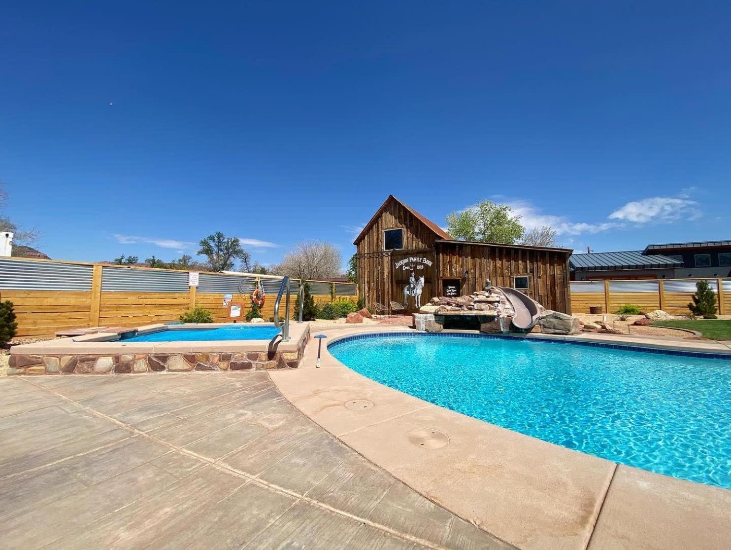 Timber & Tin F 2Bed 2Bath W Pool & Rooftop Deck Kanab Buitenkant foto