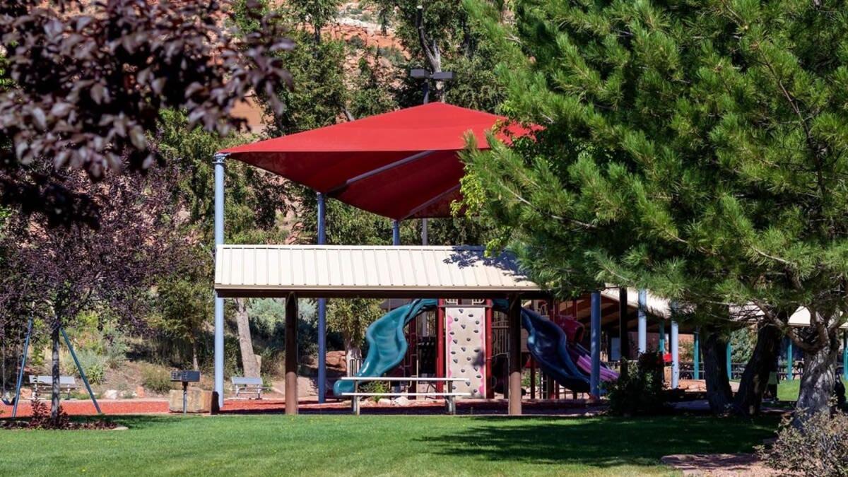 Timber & Tin F 2Bed 2Bath W Pool & Rooftop Deck Kanab Buitenkant foto